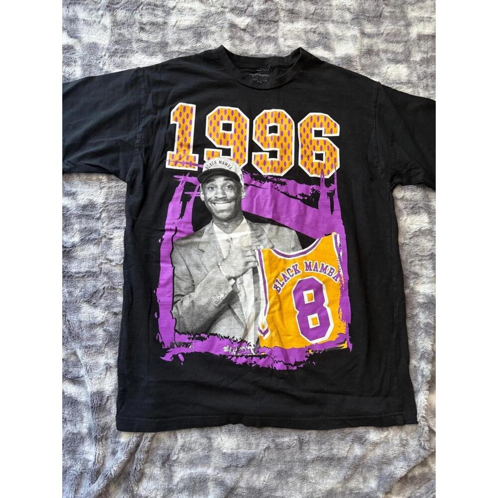 Kobe Bryant Retro Kicks Black Mamba 1996 Draft T-Shirt New Short Sleeve Mens 1